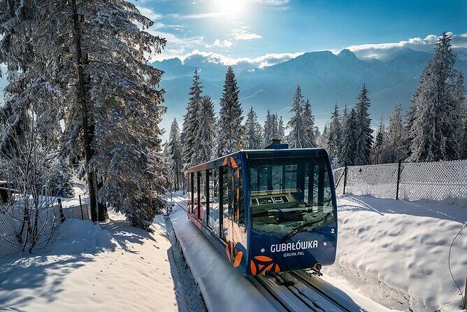 Zakopane and Hot Springs from Krakow Full-Day Tour - Gubałówka by cable car: easy access to big views