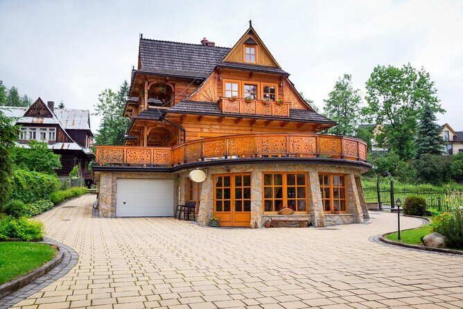 Zakopane Day Tour from Krakow with Tasting and Funicular ride - Key things that make this Zakopane day tour work