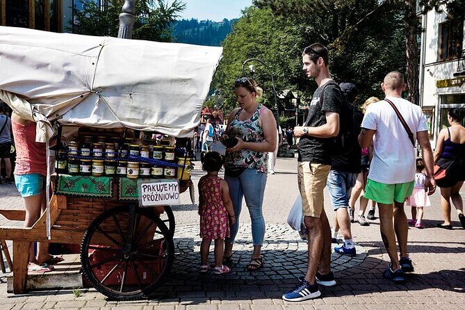 Zakopane Guided Tour or Thermal Baths with Transfer from Krakow - Meeting point basics: where the day actually starts