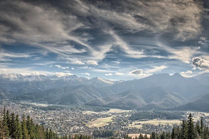 Zakopane Guied Tour: Cable Car, Local Spirits & Thermal Baths - Chochołowskie Termy Thermal Baths: How to Make the Most of 3 Hours