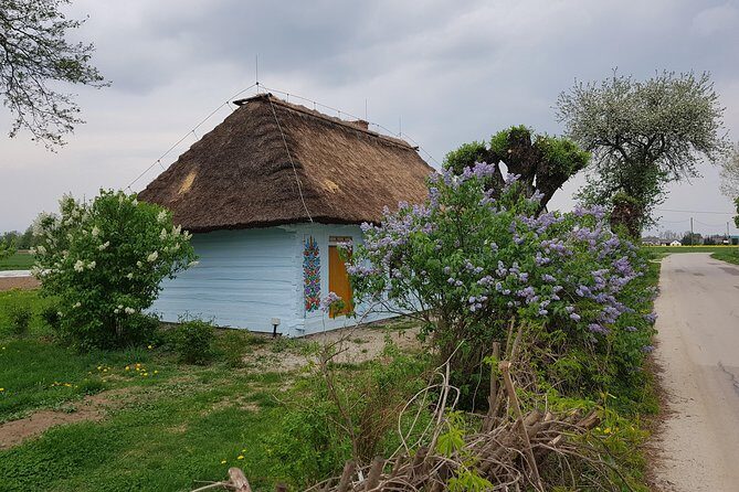 ZALIPIE - painted village, unique PRIVATE tour from Krakow - Getting to Zalipie from Krakow: the easy part is that you don’t have to drive