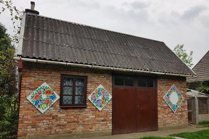 ZALIPIE - painted village, unique small group tour from Krakow - Stop 1 in Zalipie: Painted Homes, Gardens, Chapels, and That Wow-Pattern Feeling